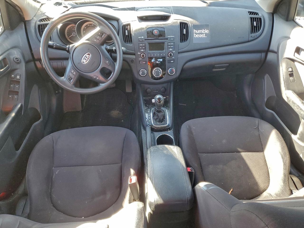 2012 KIA FORTE EX photo 8