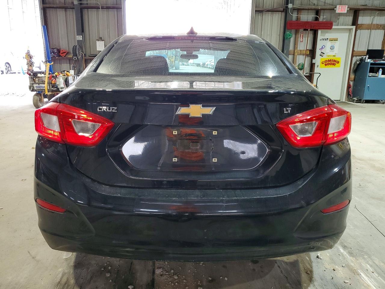 2017 CHEVROLET CRUZE LT photo 6