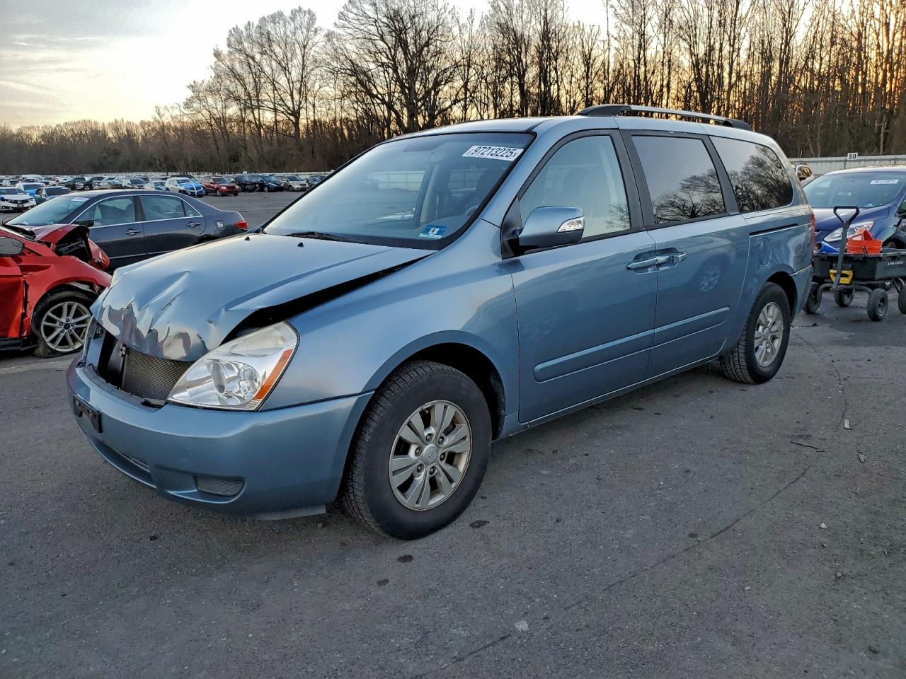 2012 KIA SEDONA