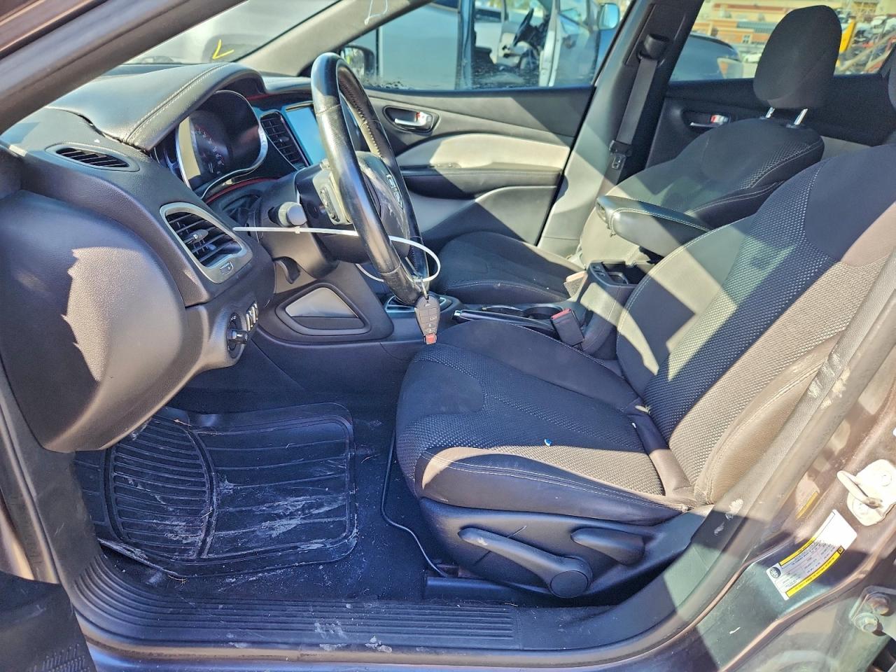 2014 DODGE DART SXT photo 7