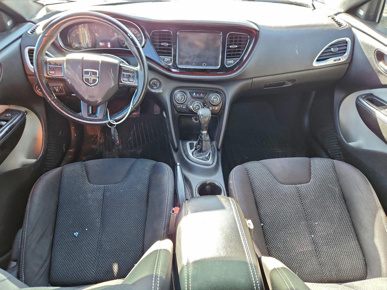 2014 DODGE DART SXT photo 8
