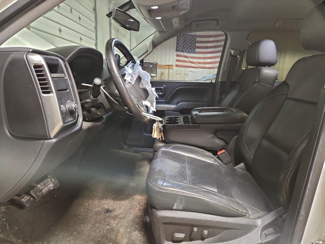 2015 CHEVROLET SILVERADO C1500 LT photo 7