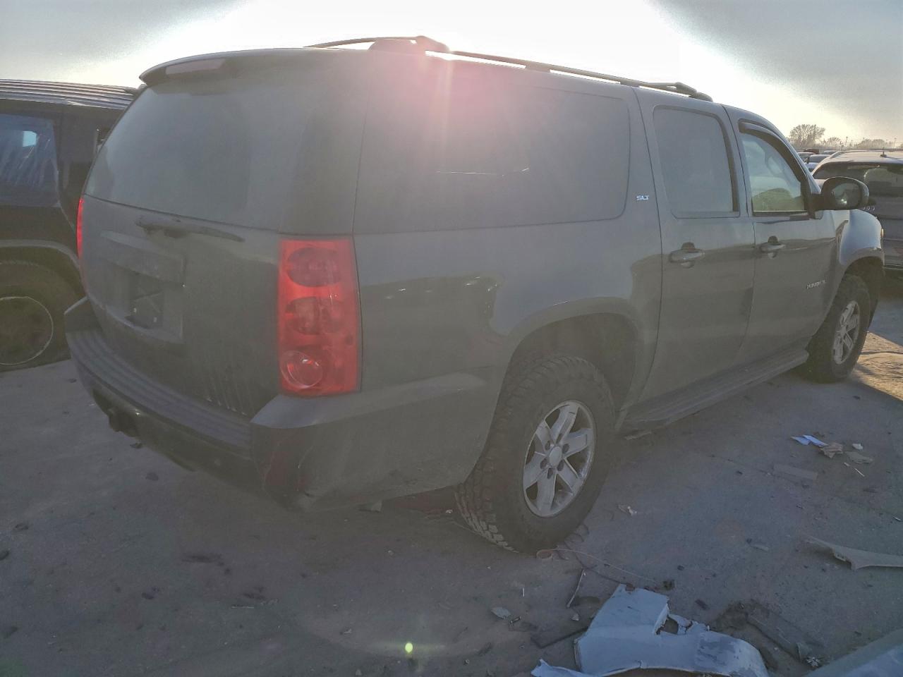 2010 GMC YUKON XL K1500 SLT photo 5