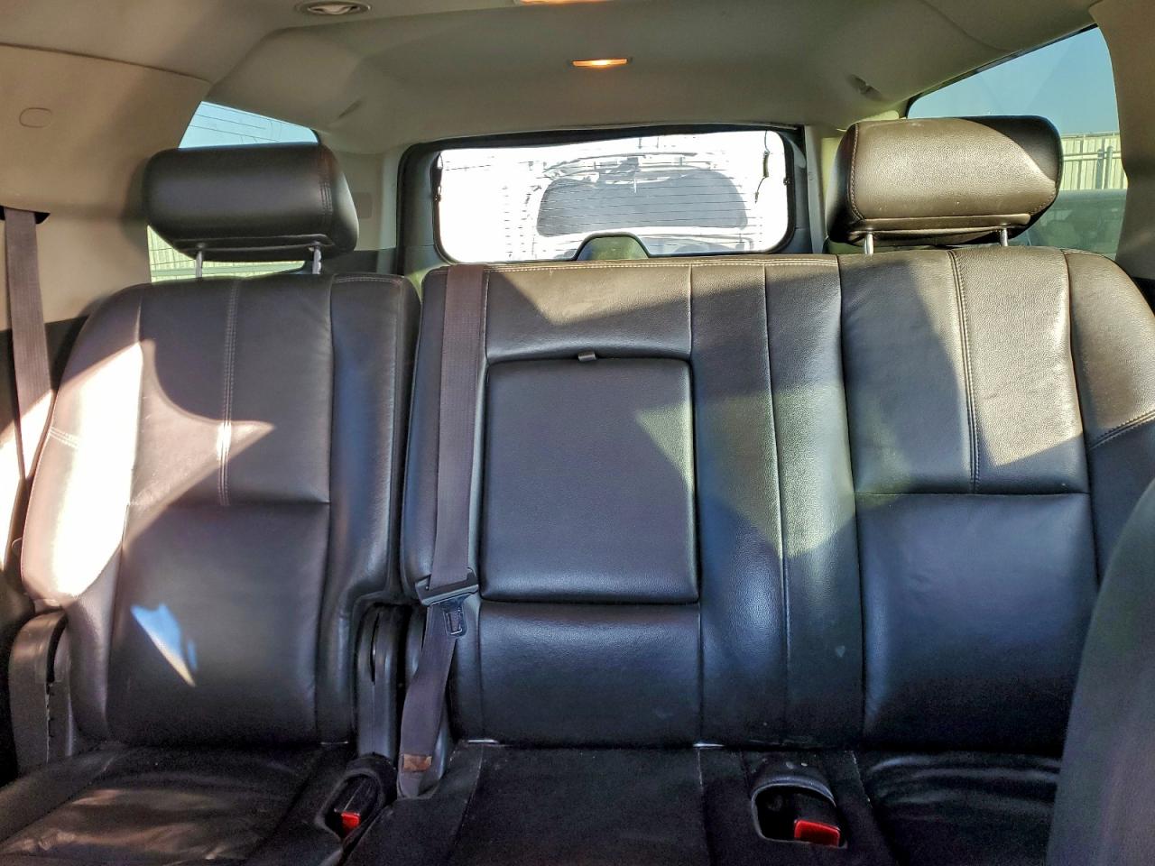 2010 GMC YUKON XL K1500 SLT photo 19