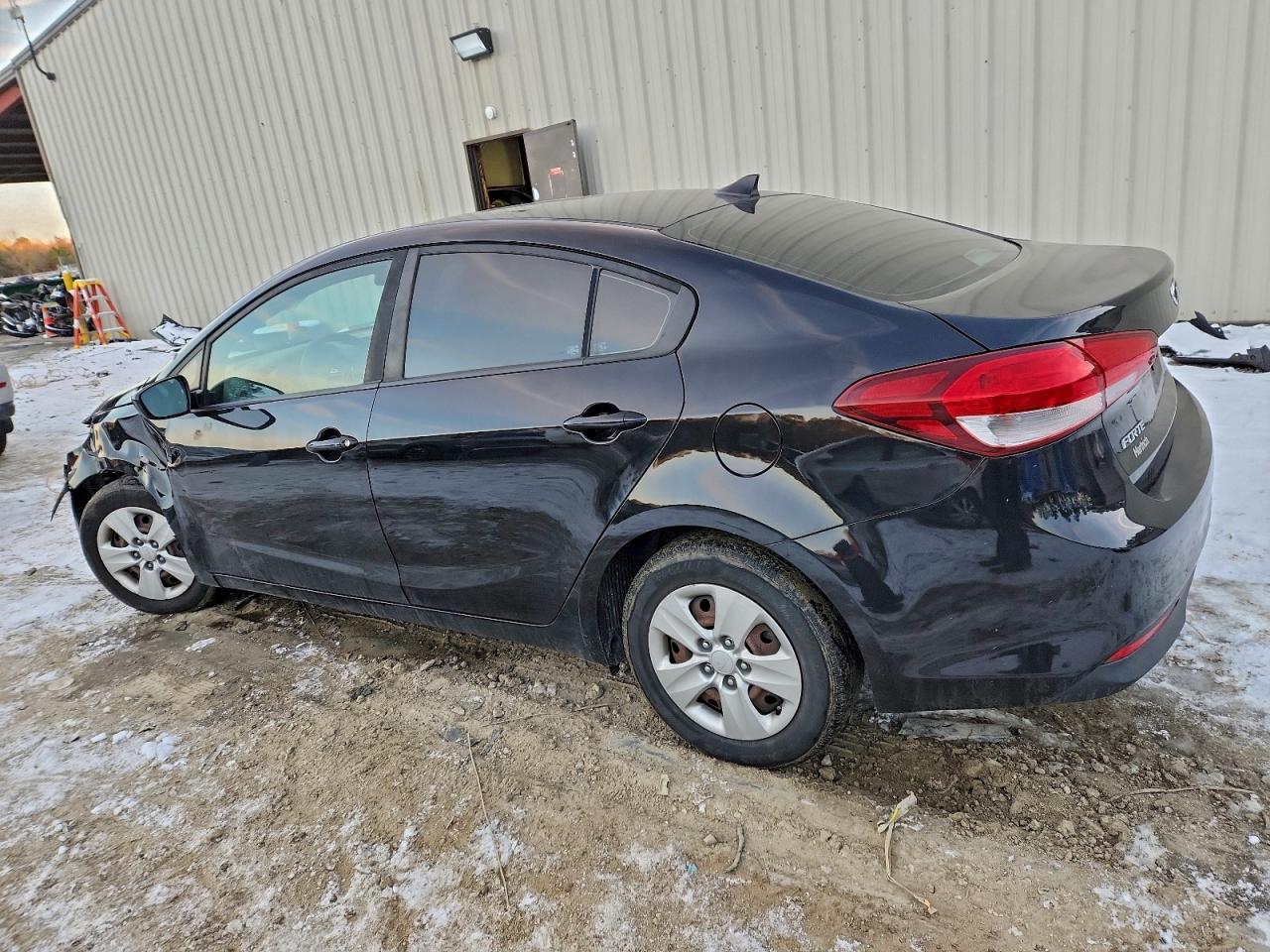 2018 KIA FORTE LX photo 4