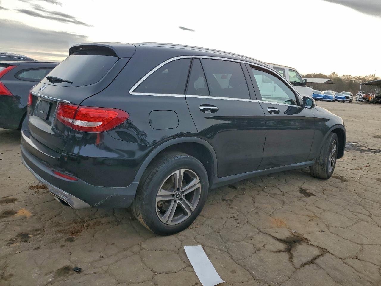 2018 MERCEDES-BENZ GLC 300 photo 5