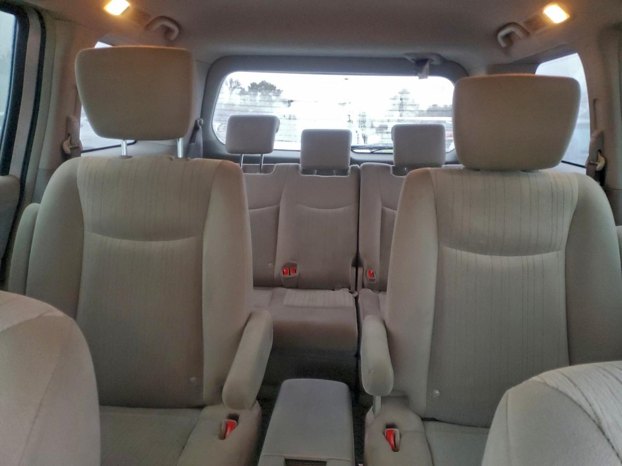 2014 NISSAN QUEST S photo 19