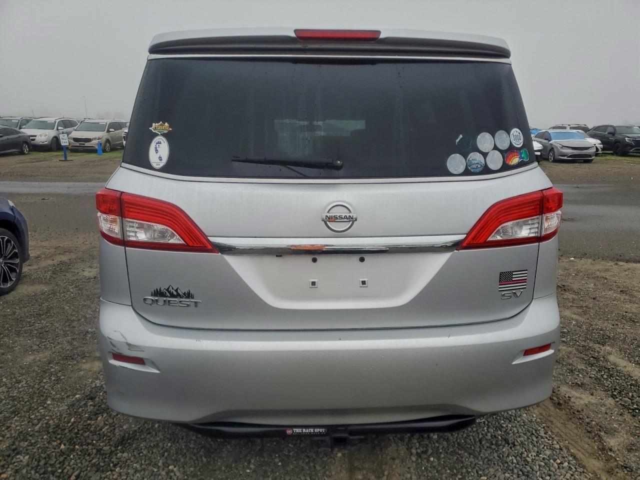 2014 NISSAN QUEST S photo 11