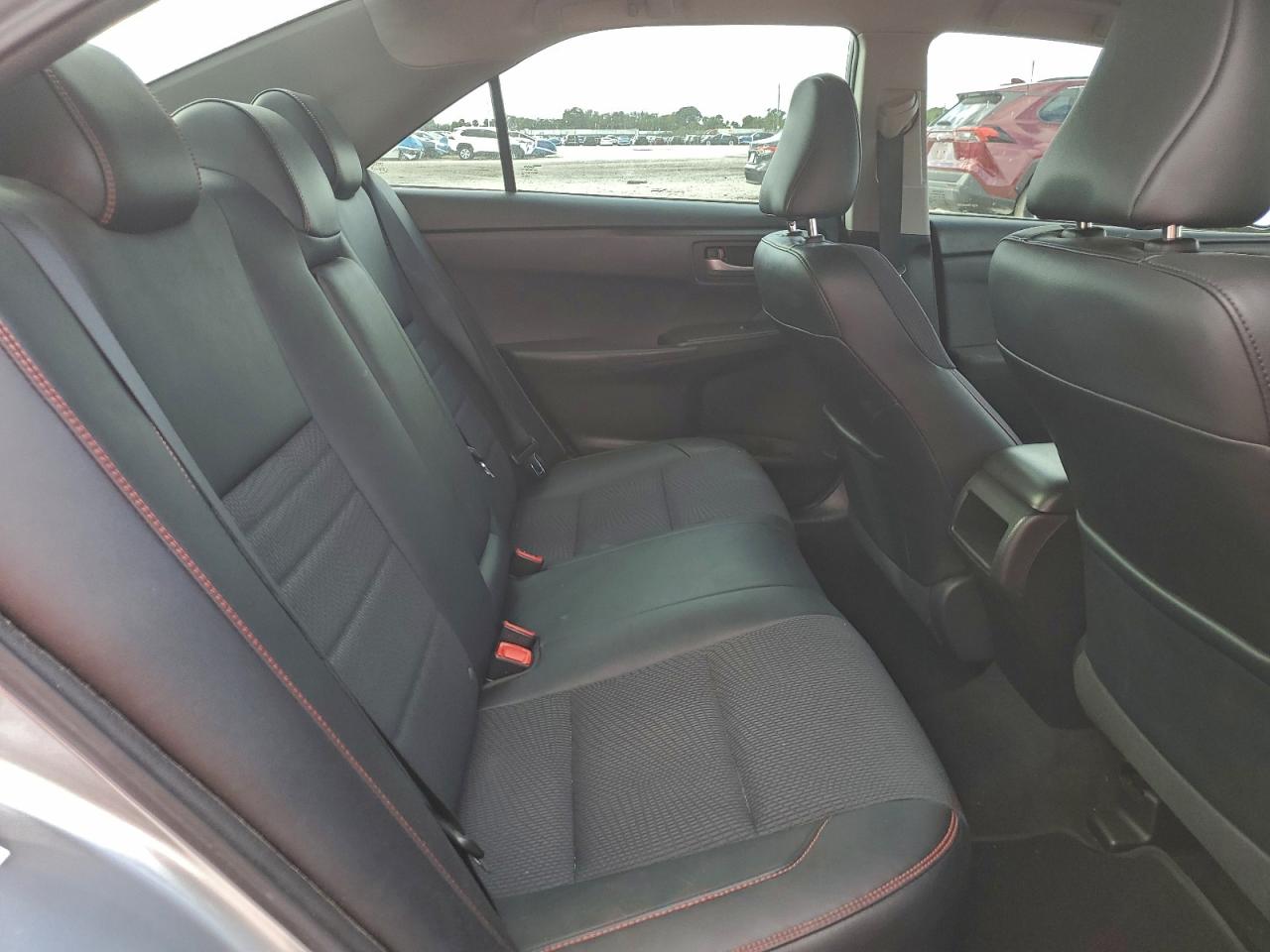 2017 TOYOTA CAMRY LE photo 37