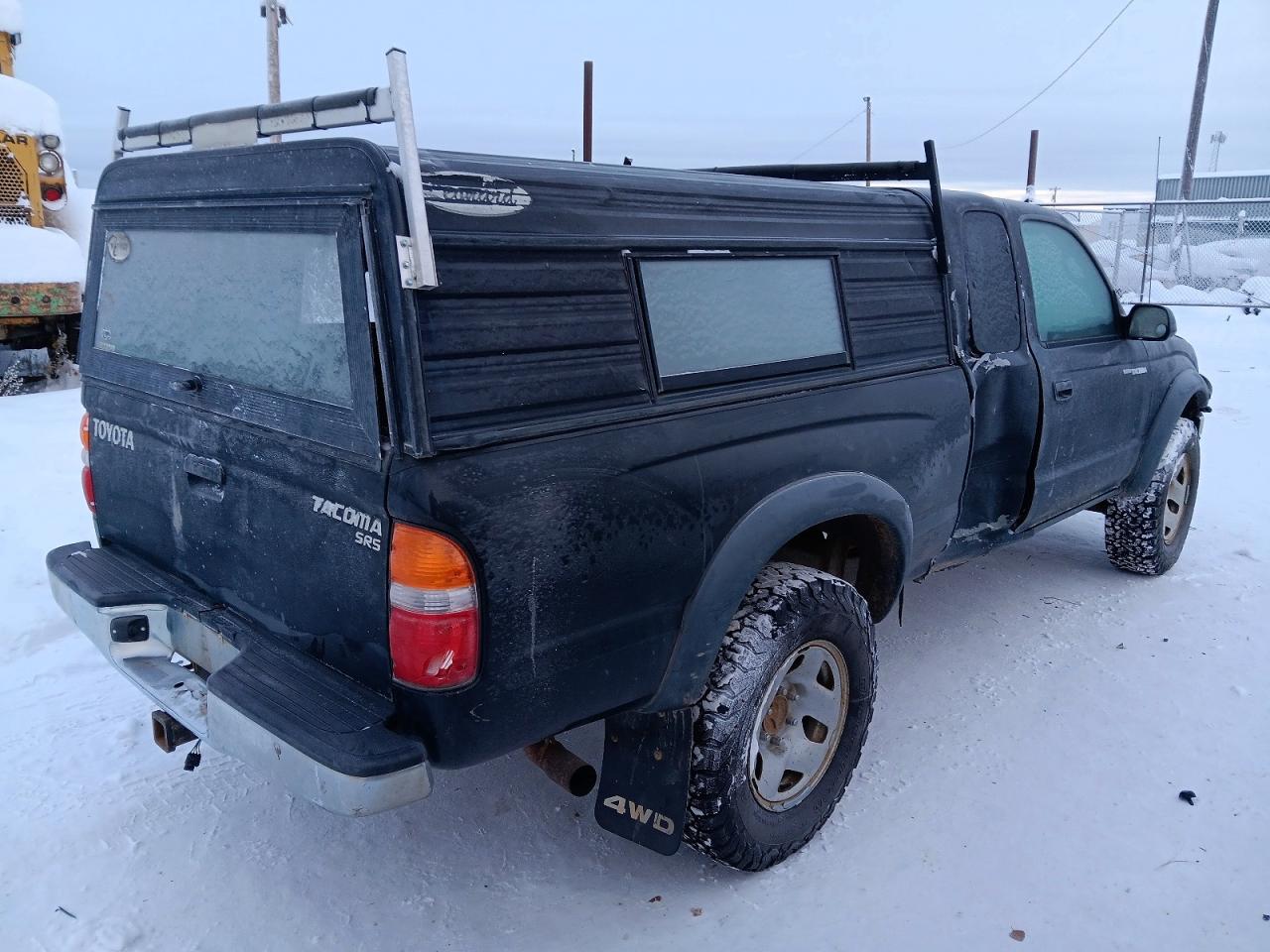 2003 TOYOTA TACOMA XTRACAB photo 7