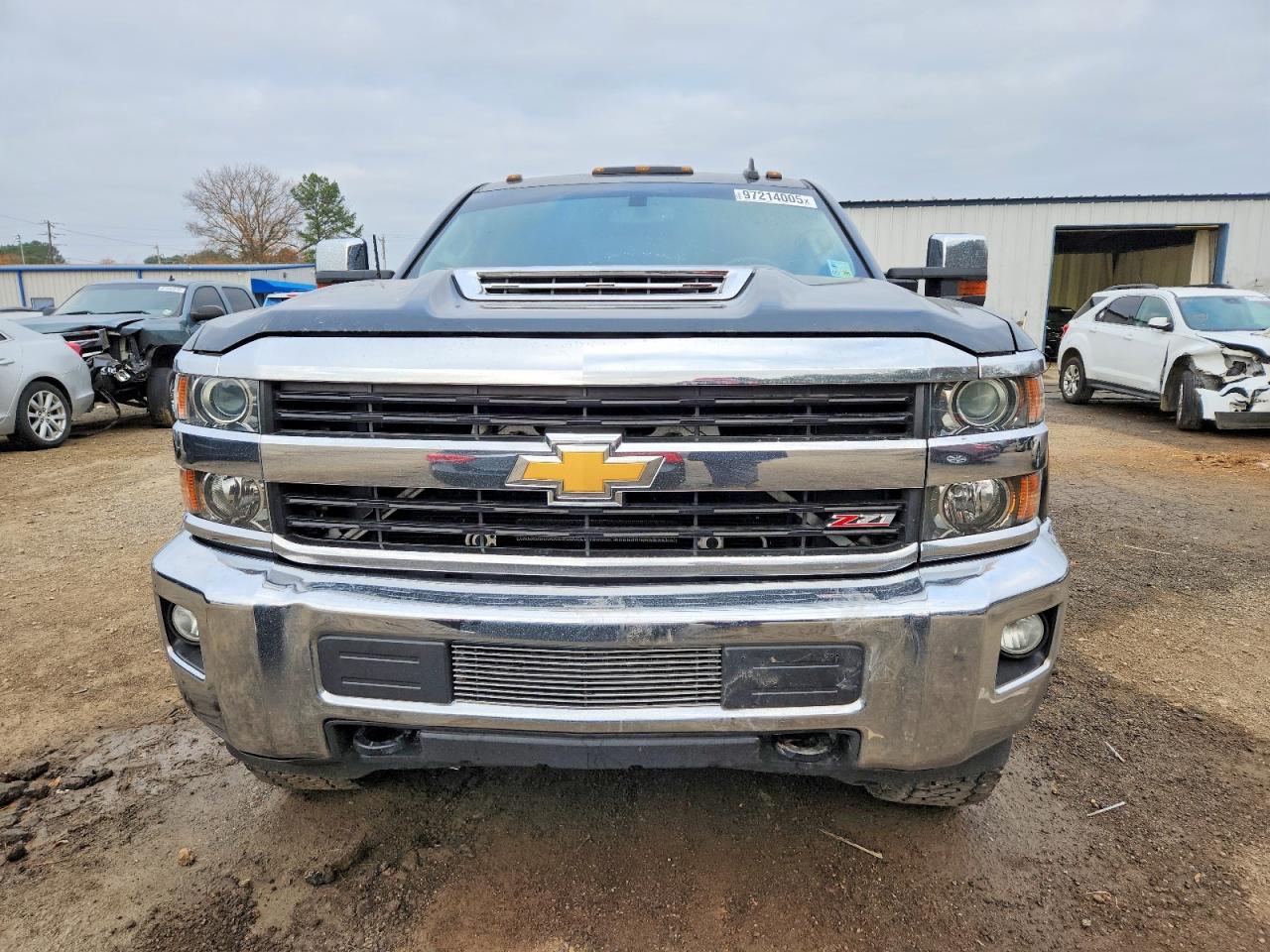 2017 CHEVROLET SILVERADO K2500 HEAVY DUTY LT photo 5