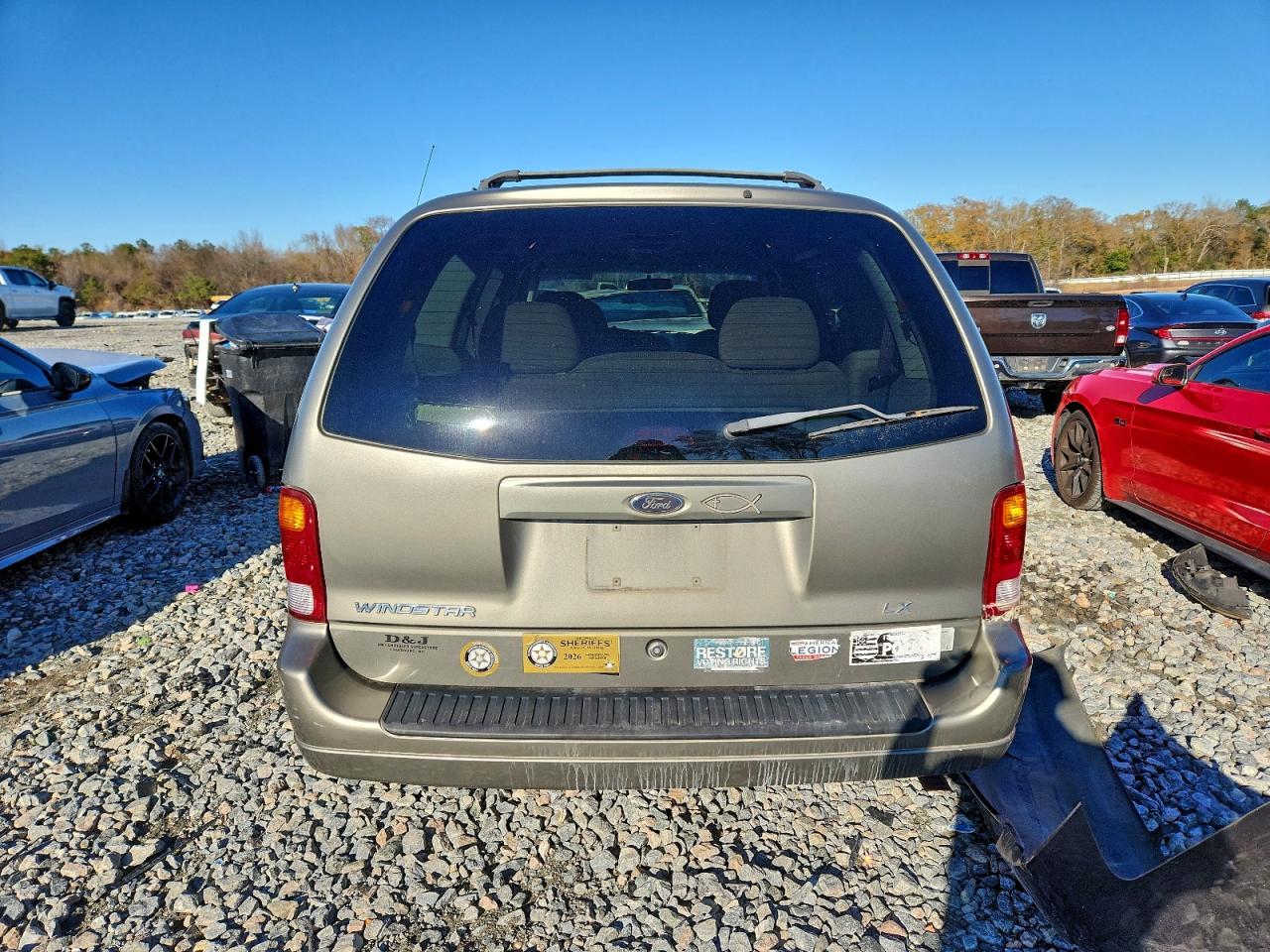 2003 FORD WINDSTAR LX photo 6