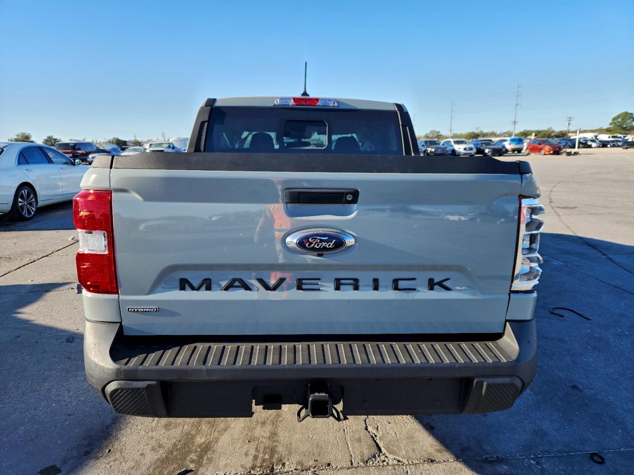 2023 FORD MAVERICK XL photo 11