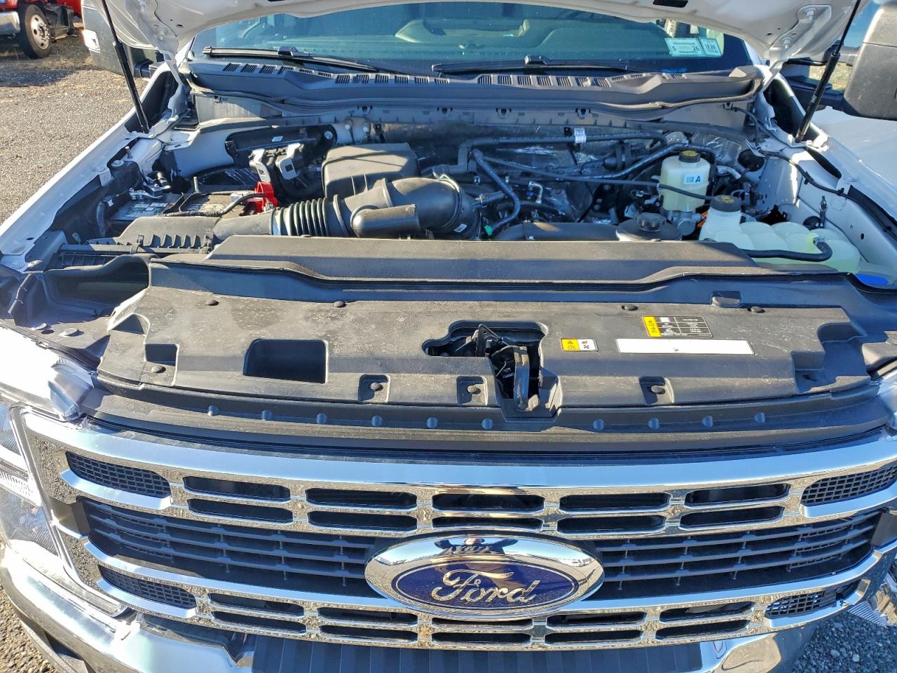 2025 FORD F350 SUPER DUTY photo 23