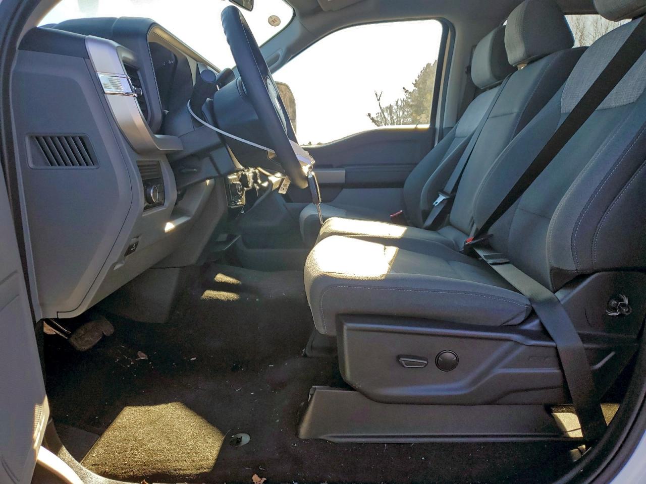2025 FORD F350 SUPER DUTY photo 13