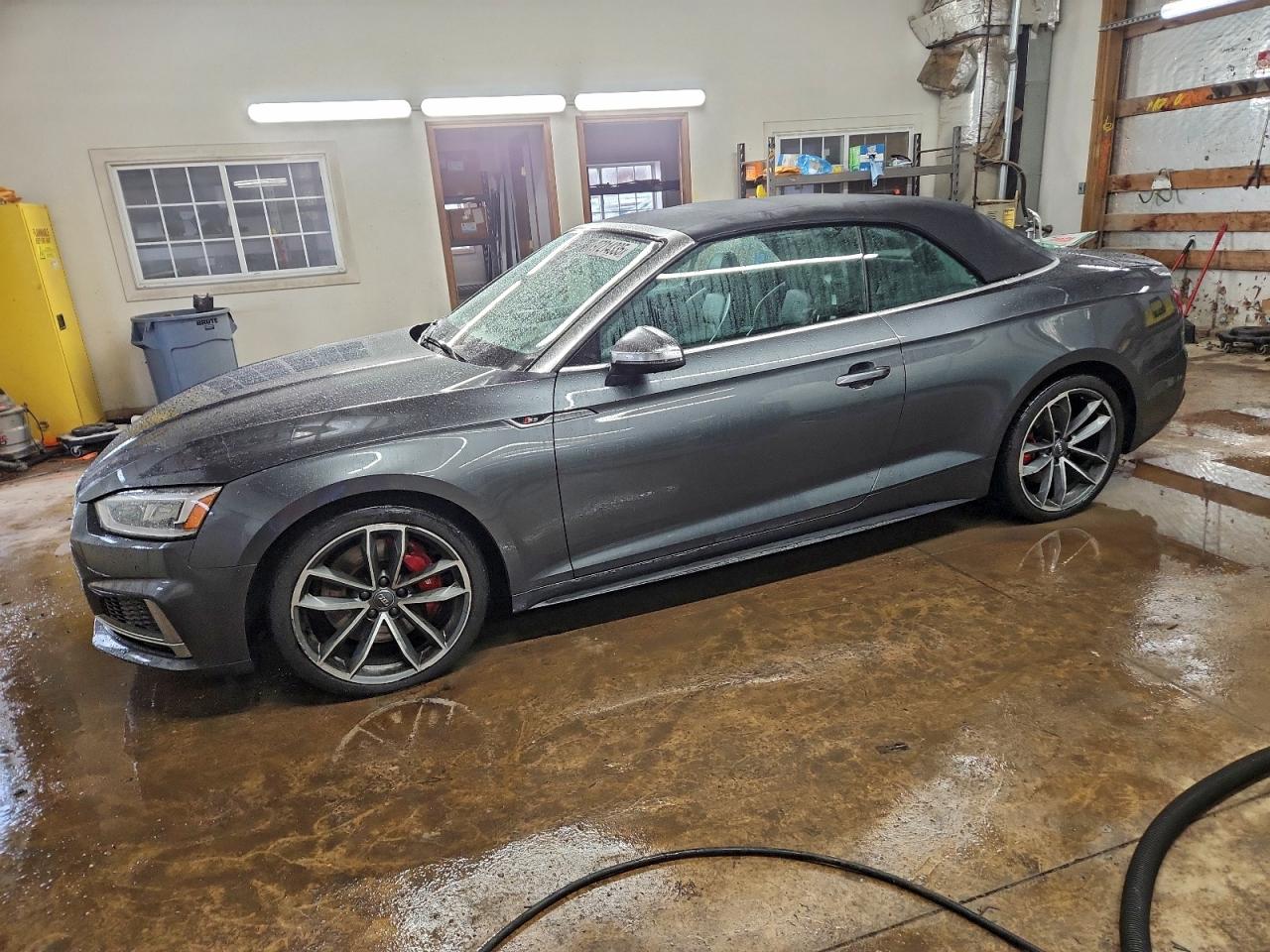 2018 AUDI S5