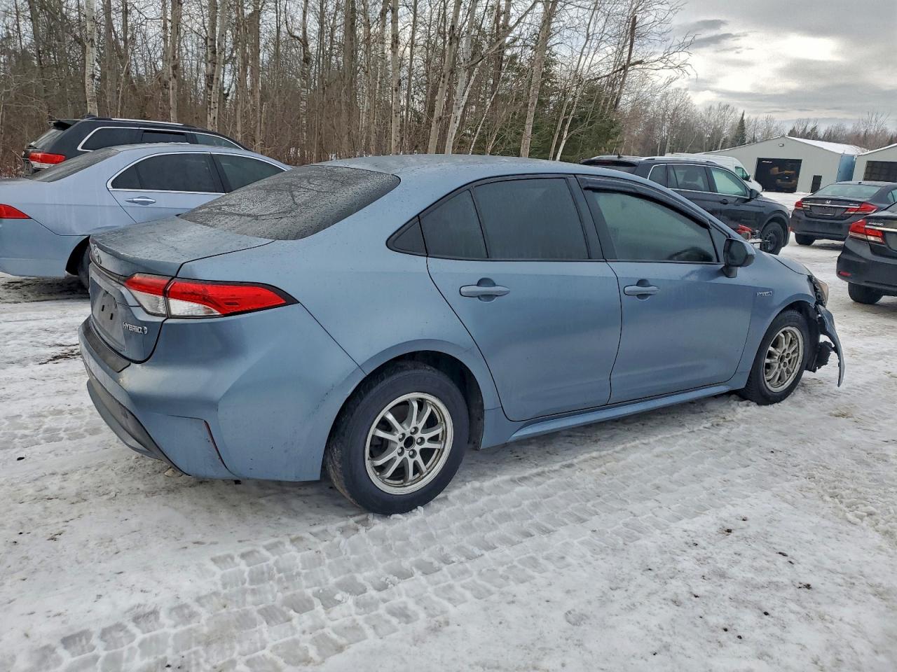 2020 TOYOTA COROLLA LE photo 3