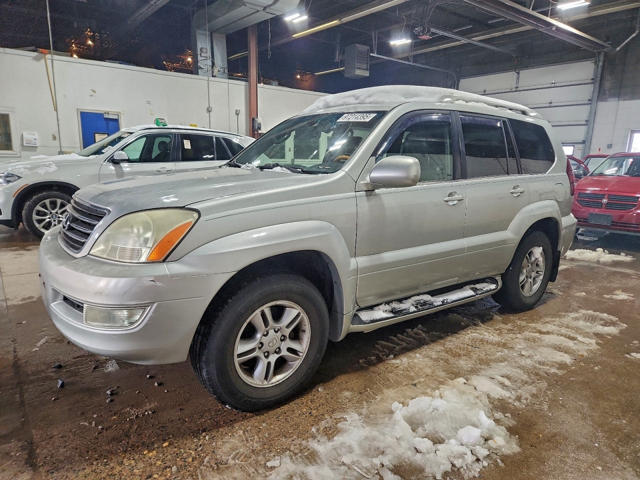 2003 LEXUS GX