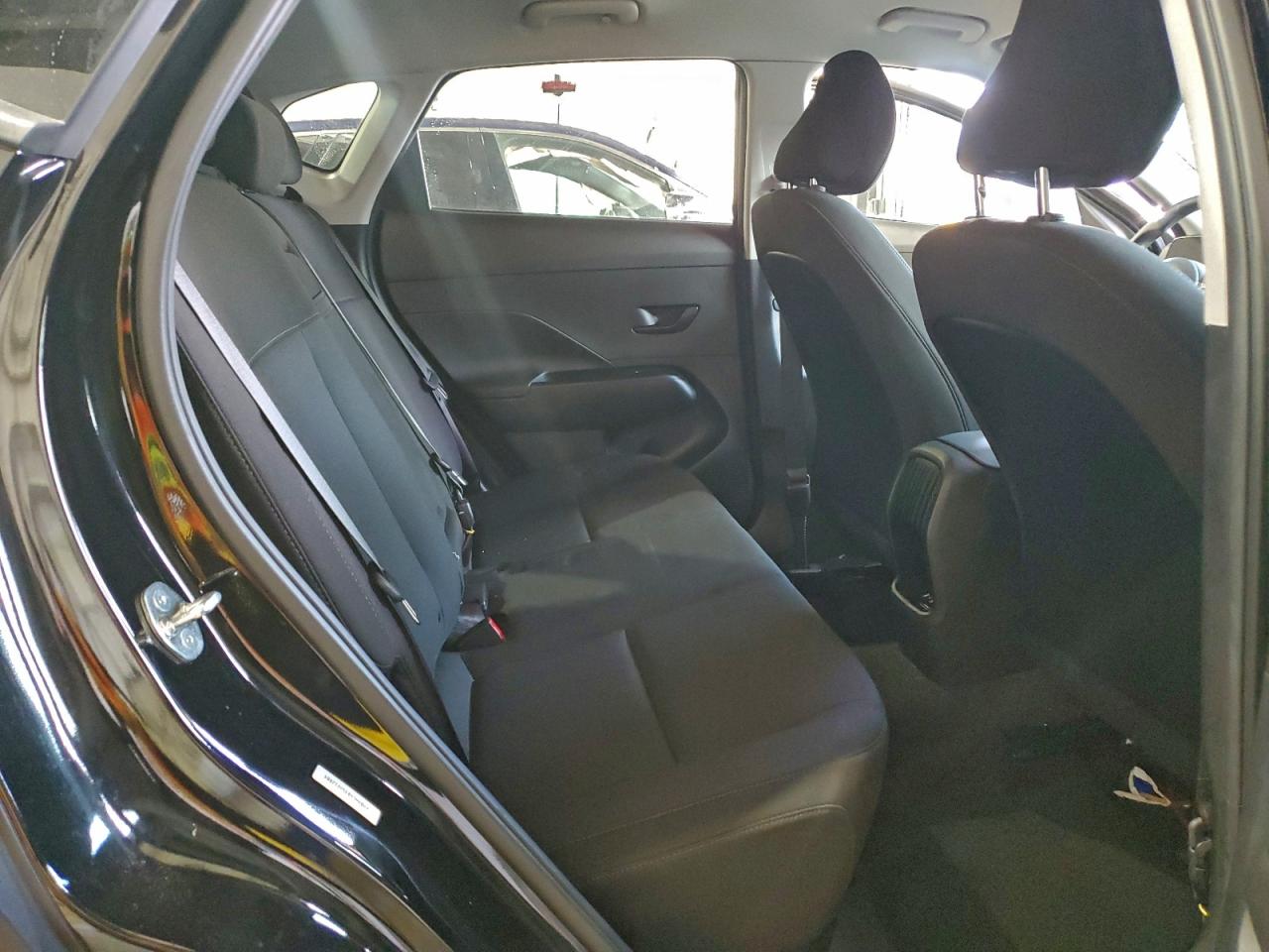 2025 HYUNDAI KONA SE photo 11