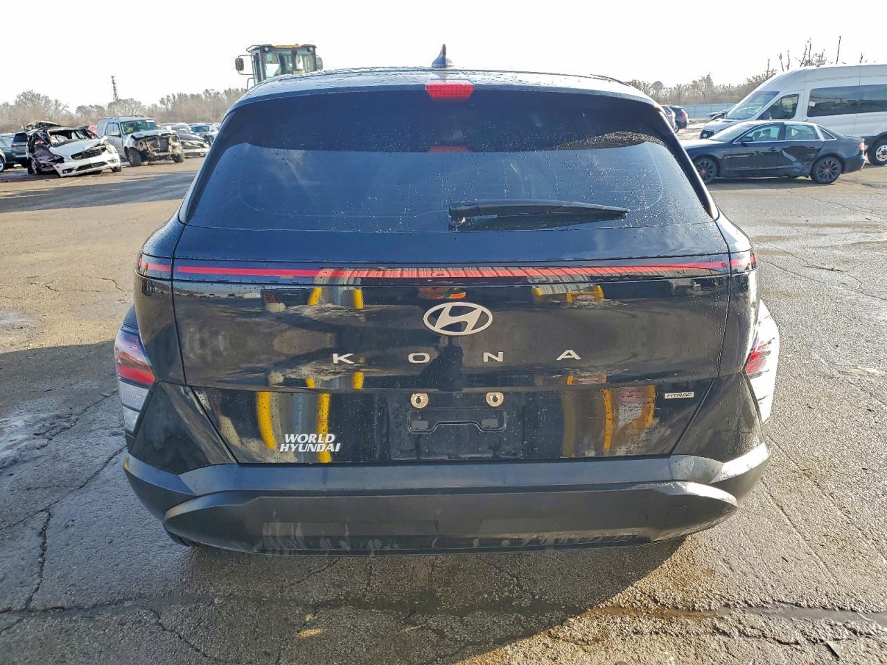 2025 HYUNDAI KONA SE photo 6
