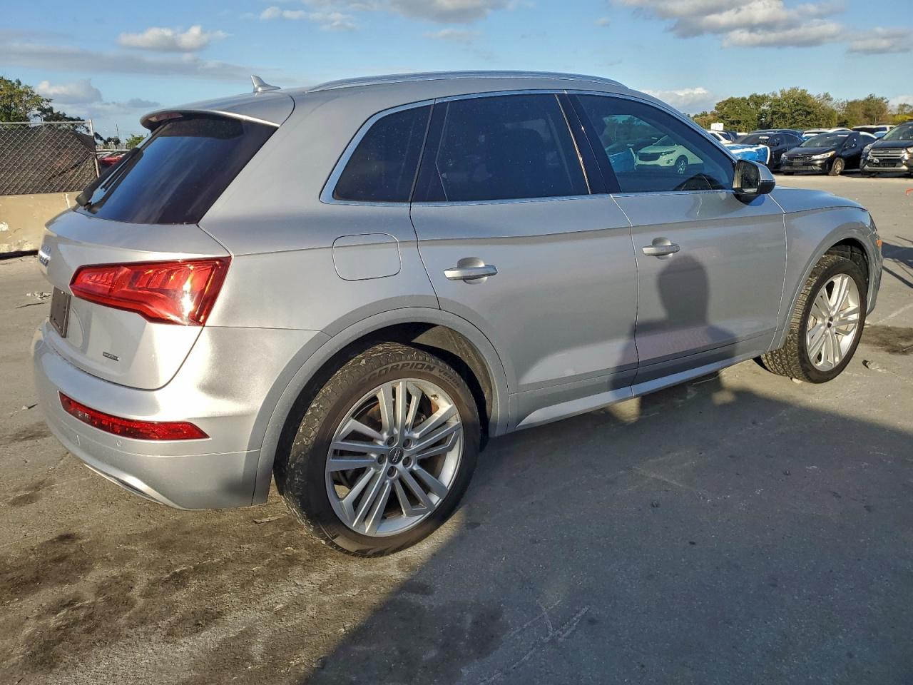 2019 AUDI Q5 PREMIUM PLUS photo 3