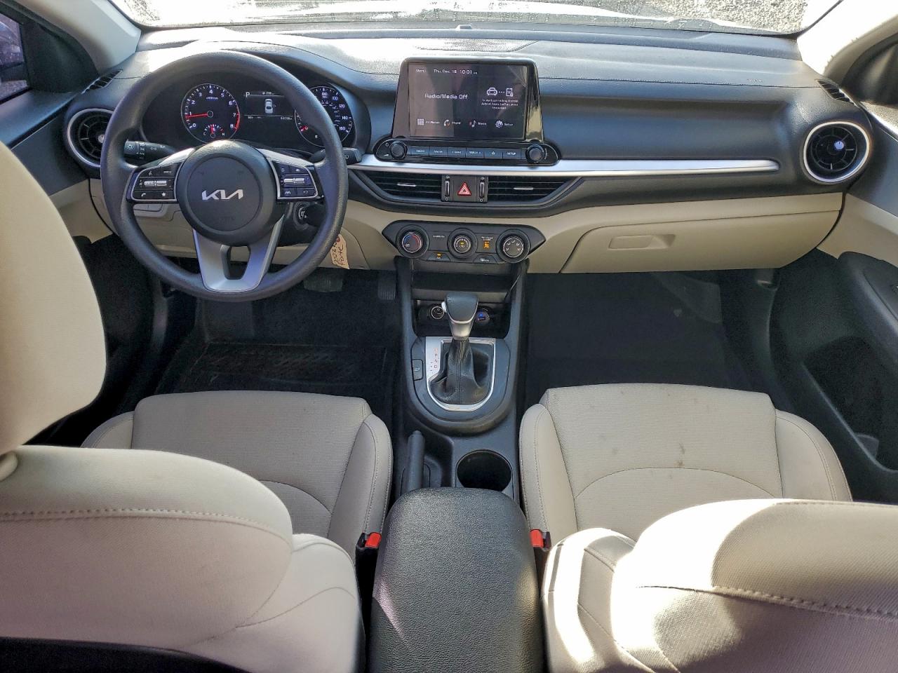 2023 KIA FORTE LX photo 22