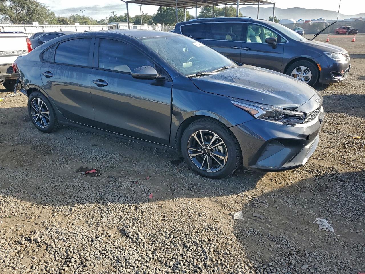 2023 KIA FORTE LX photo 10