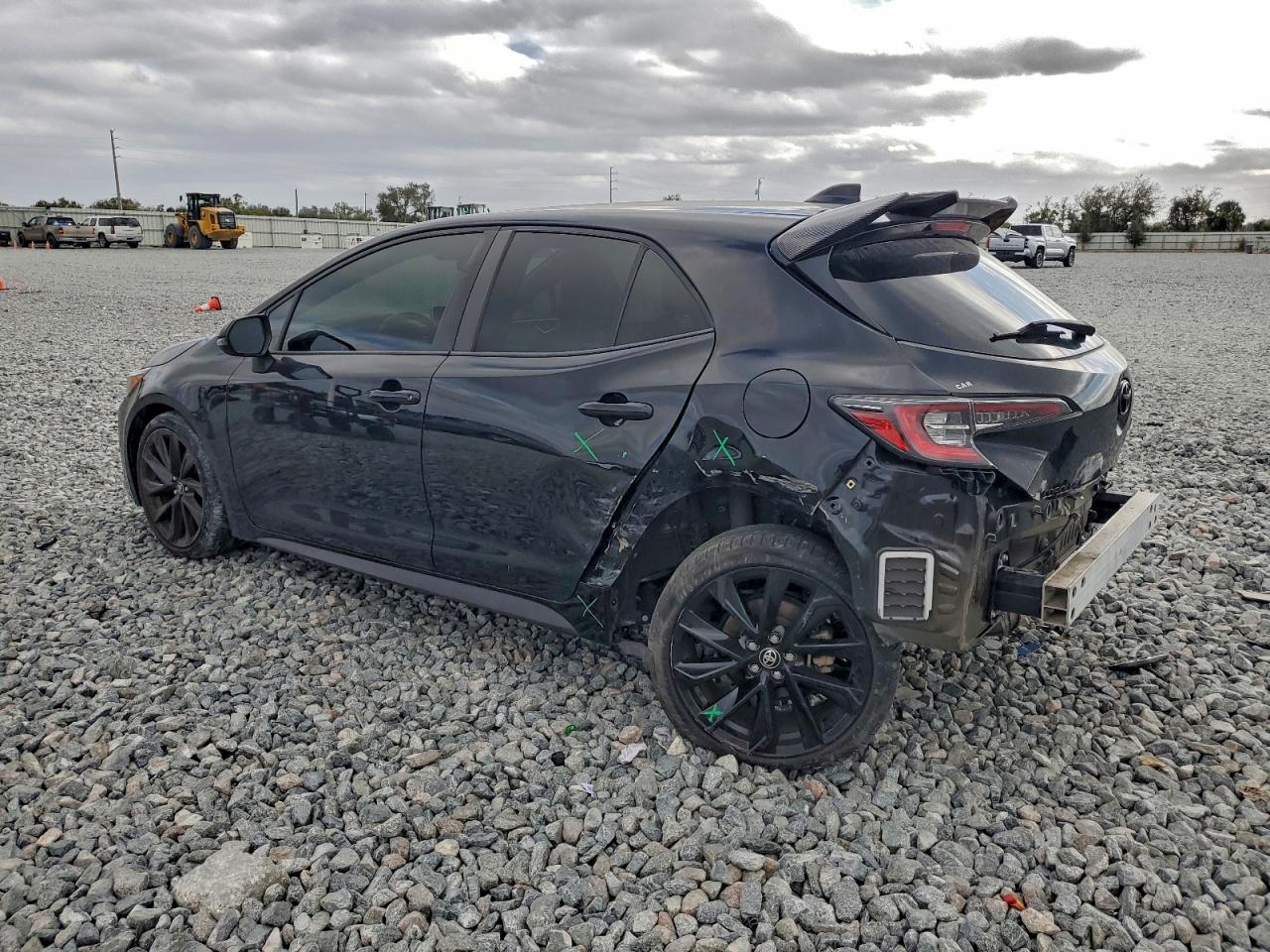 2022 TOYOTA COROLLA SE photo 2