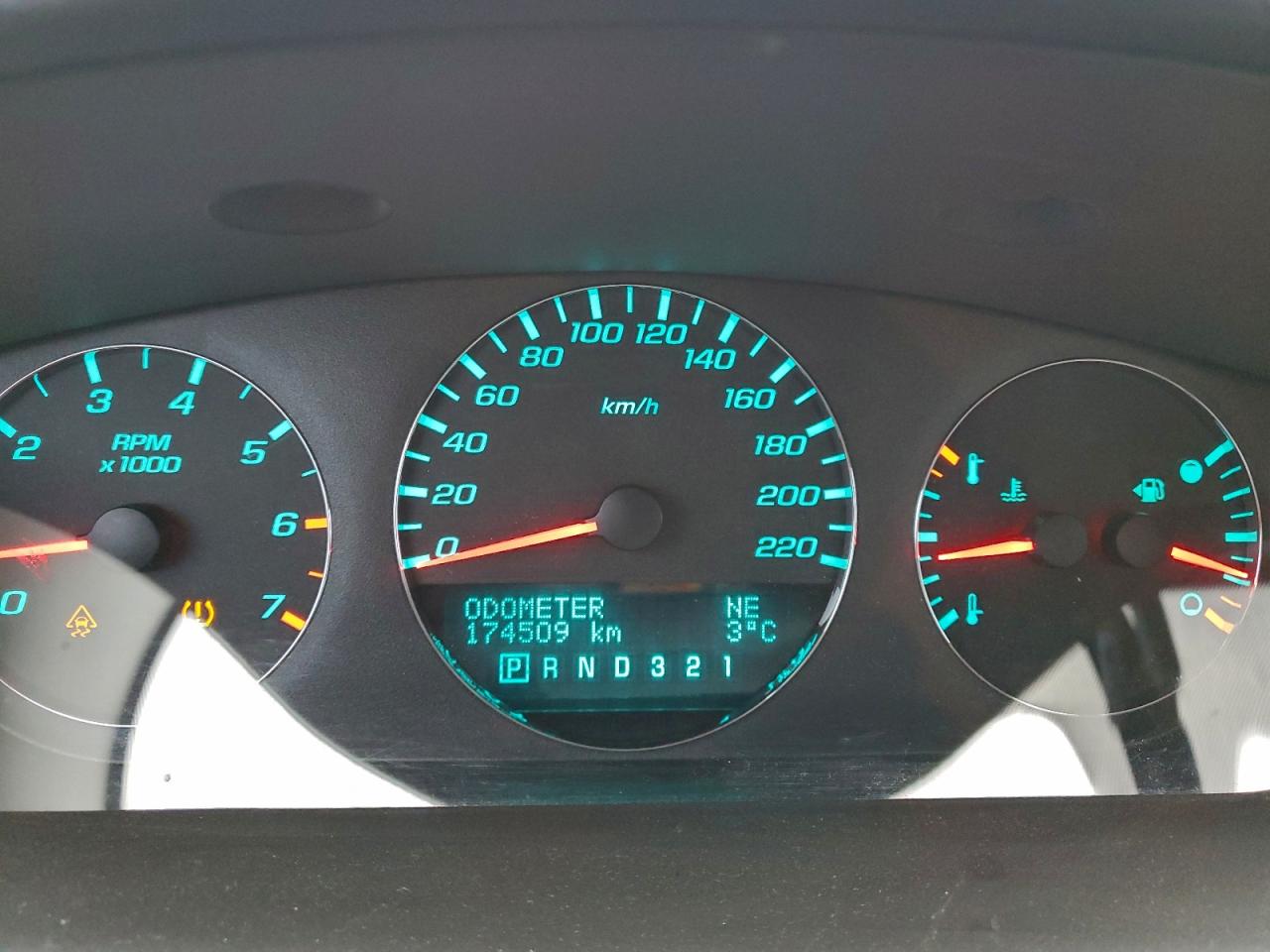 2010 CHEVROLET IMPALA LT photo 9
