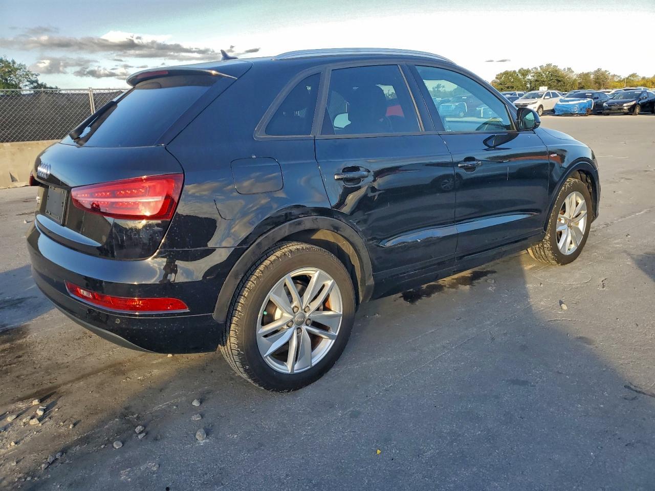 2018 AUDI Q3 PREMIUM photo 3