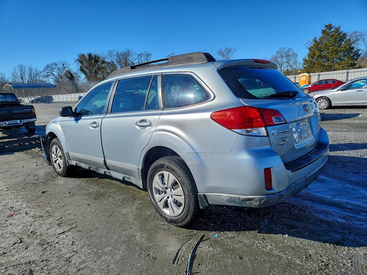2014 SUBARU OUTBACK 2.5I photo 4