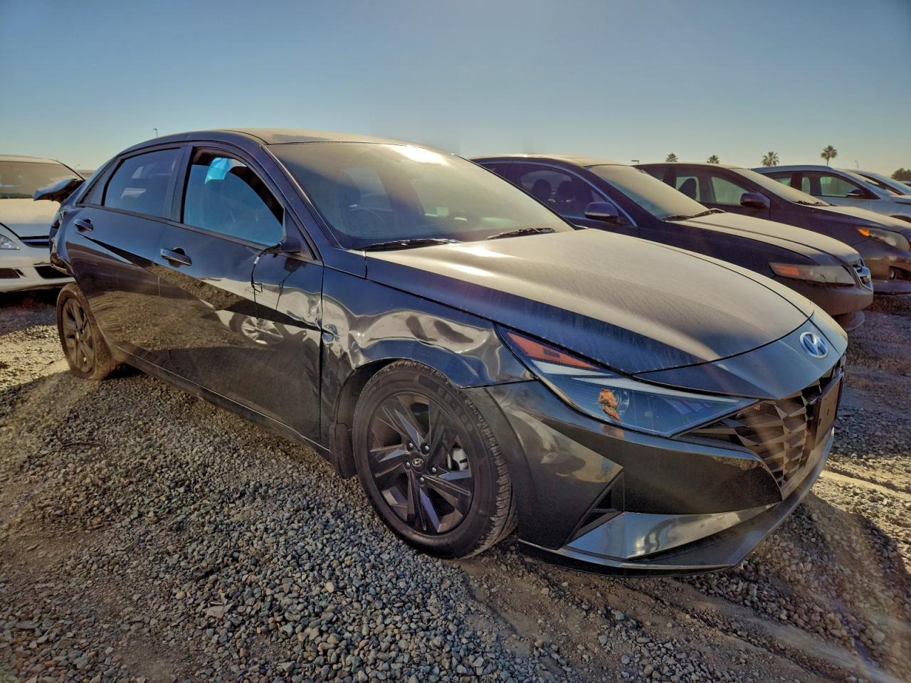 2022 HYUNDAI ELANTRA SEL photo 7