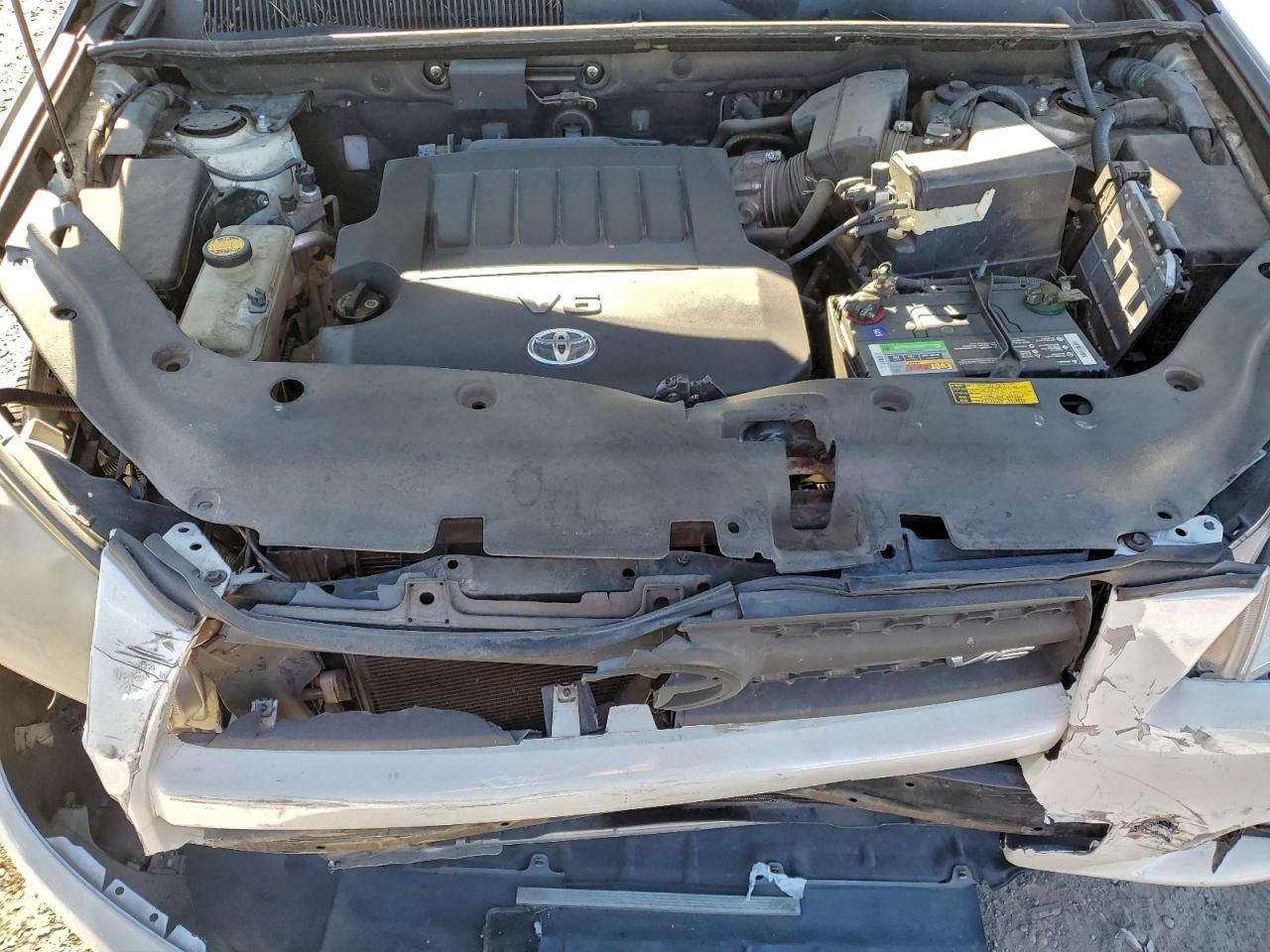 2011 TOYOTA RAV4 SPORT photo 11
