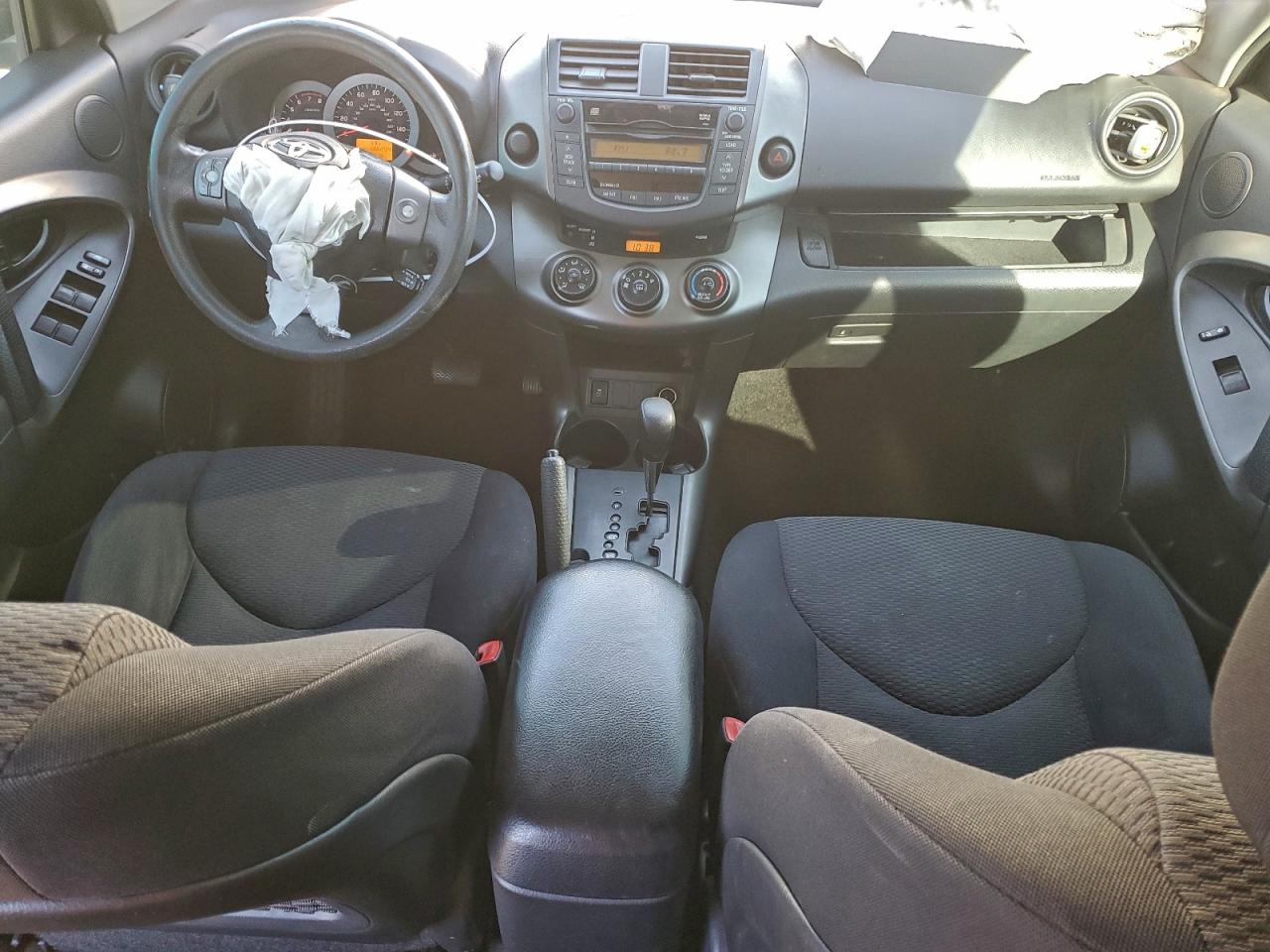 2011 TOYOTA RAV4 SPORT photo 8