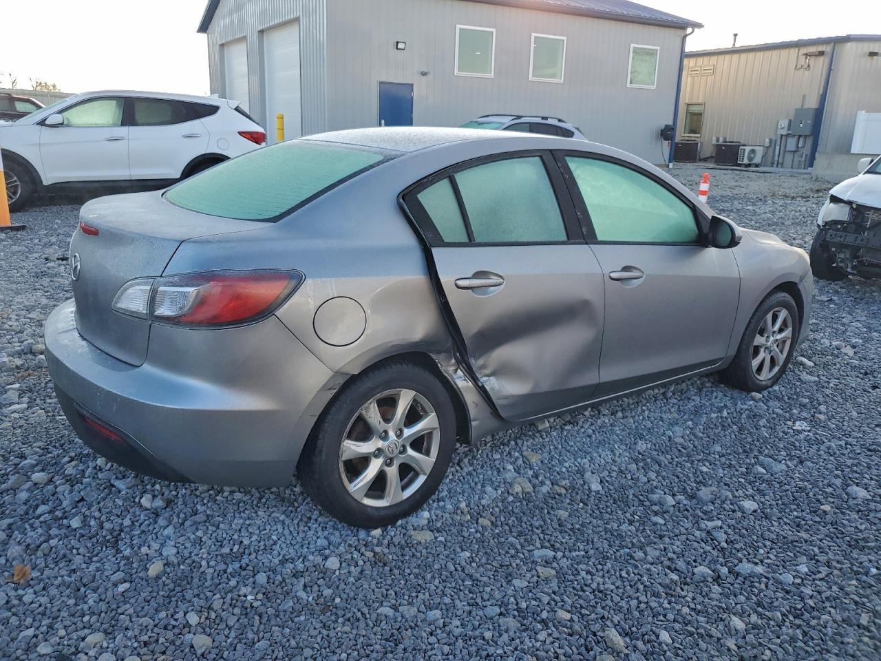 2010 MAZDA 3 I photo 3