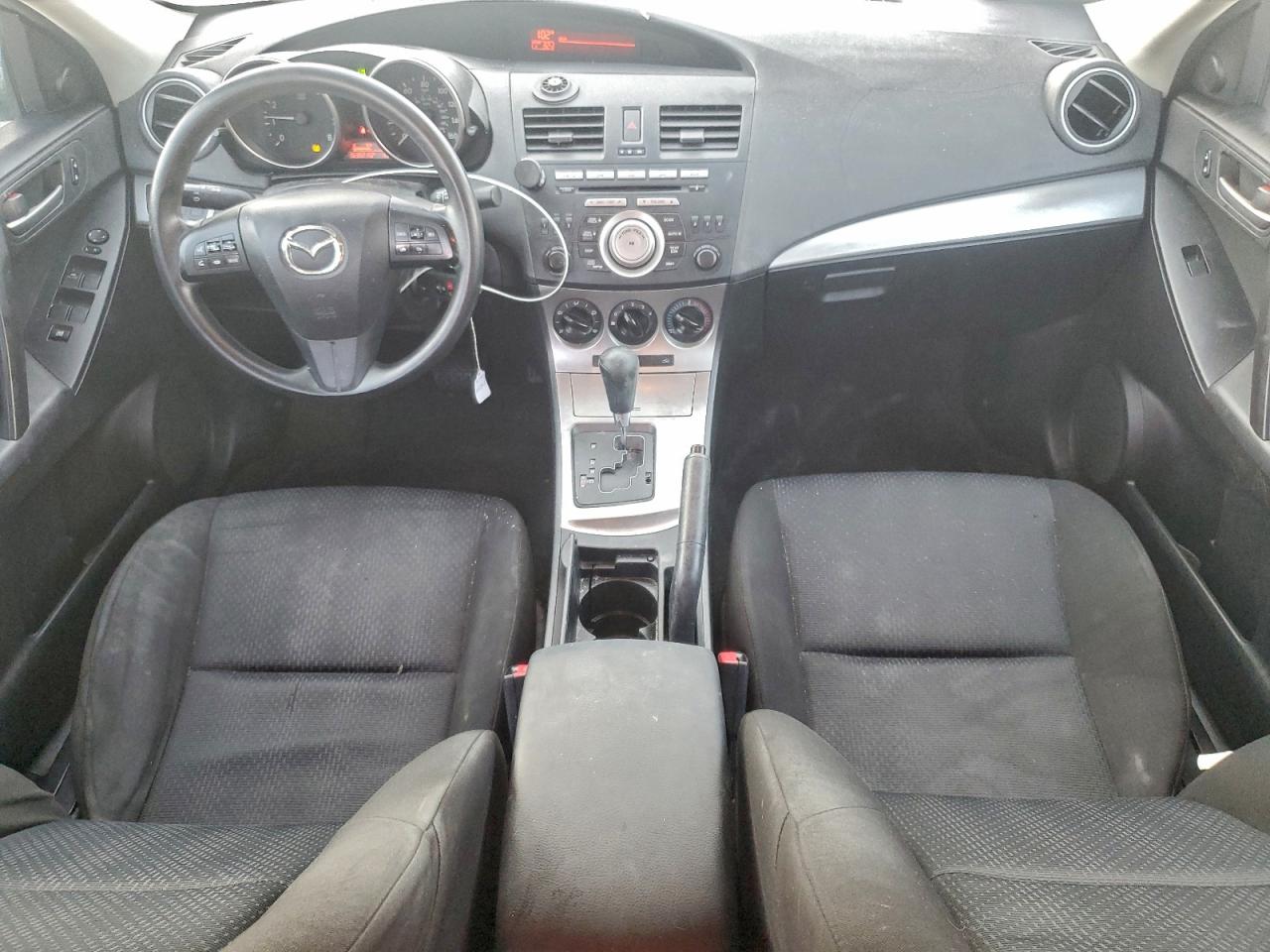 2010 MAZDA 3 I photo 8