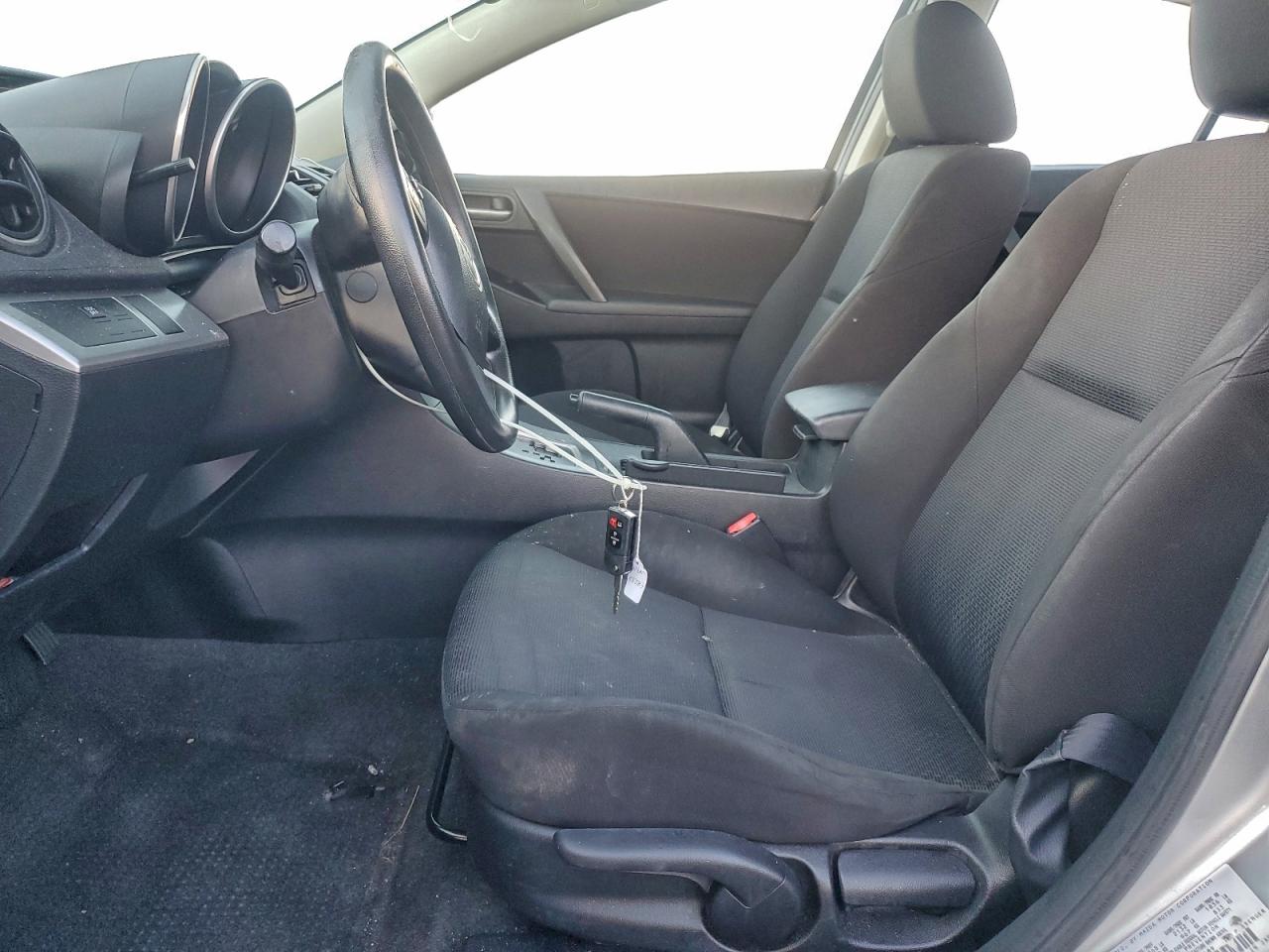 2010 MAZDA 3 I photo 7