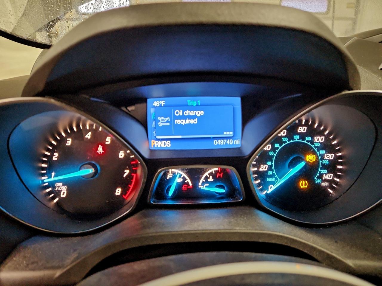 2015 FORD ESCAPE SE photo 9