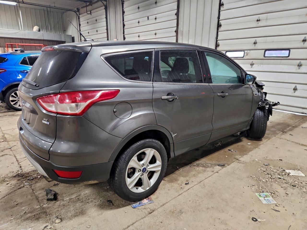 2015 FORD ESCAPE SE photo 3