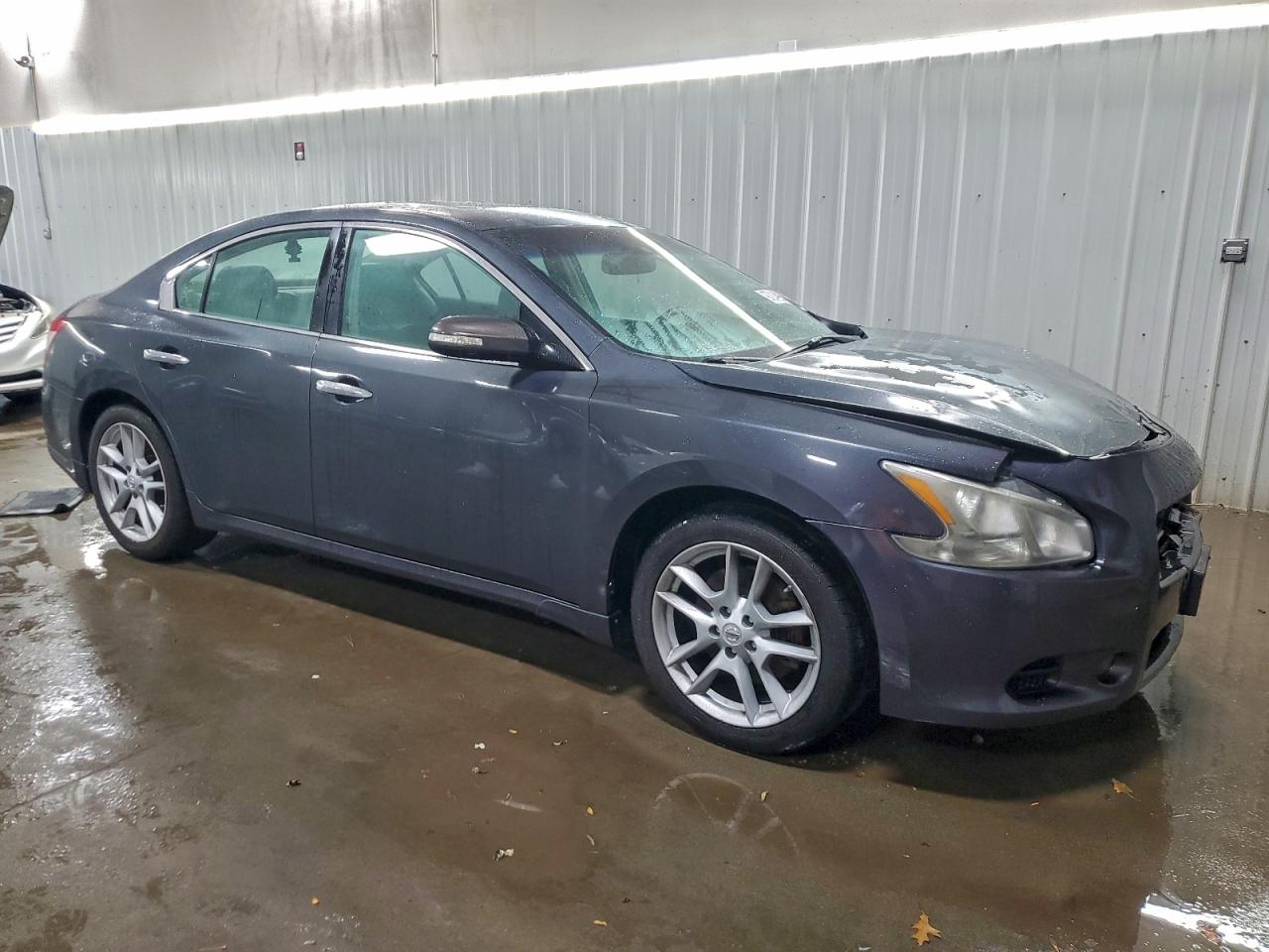 2011 NISSAN MAXIMA S photo 10