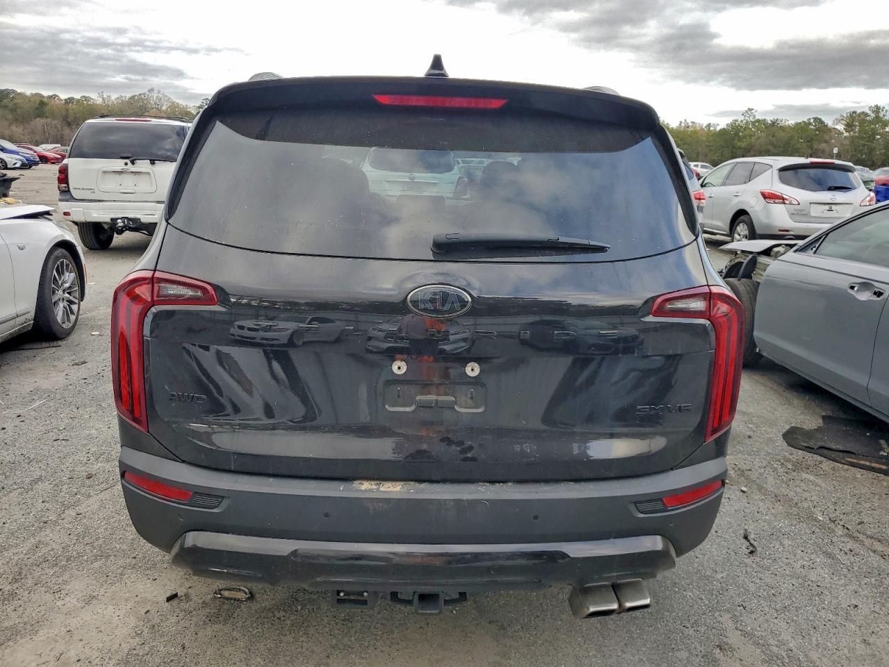 2021 KIA TELLURIDE SX photo 6