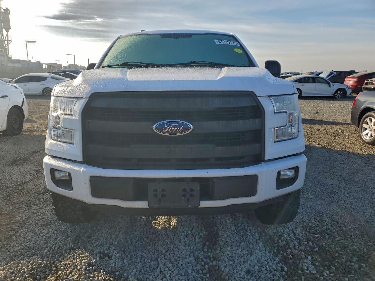 2015 FORD F150 SUPERCREW photo 9