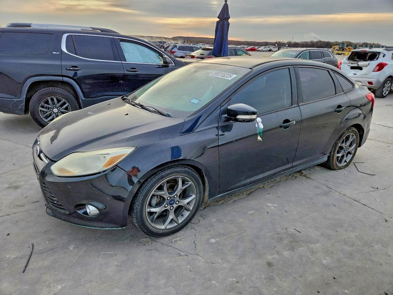 2014 FORD FOCUS