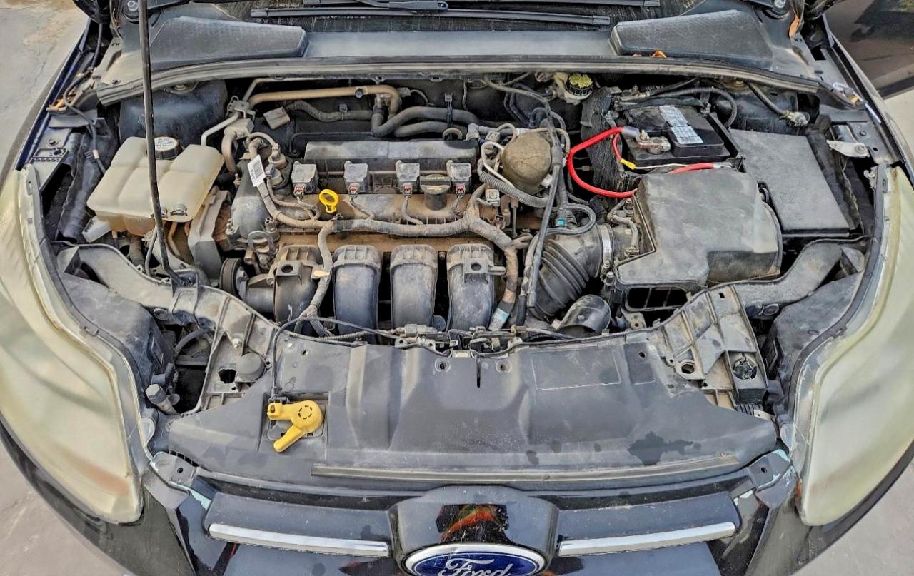 2014 FORD FOCUS SE photo 11