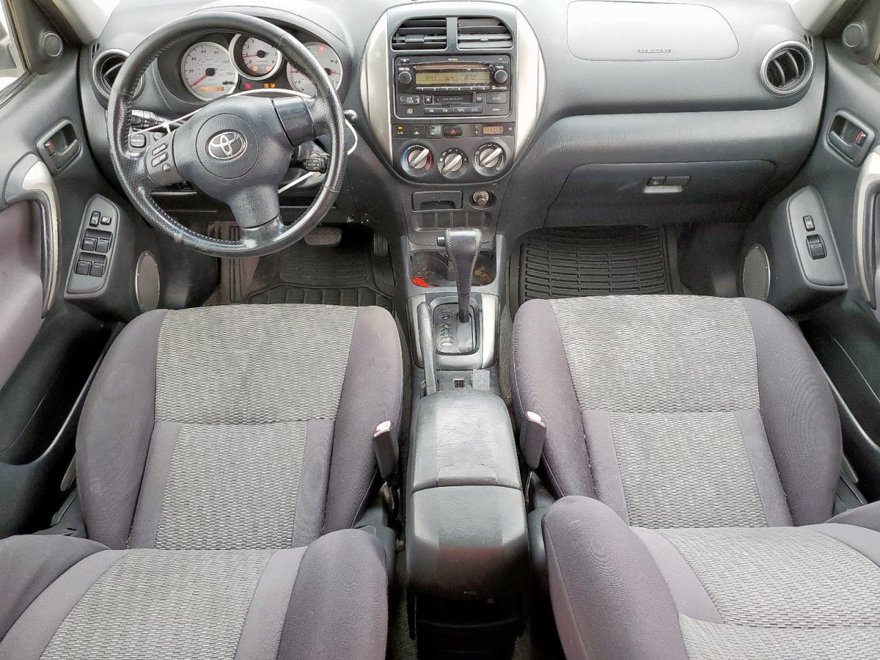 2004 TOYOTA RAV4 photo 15