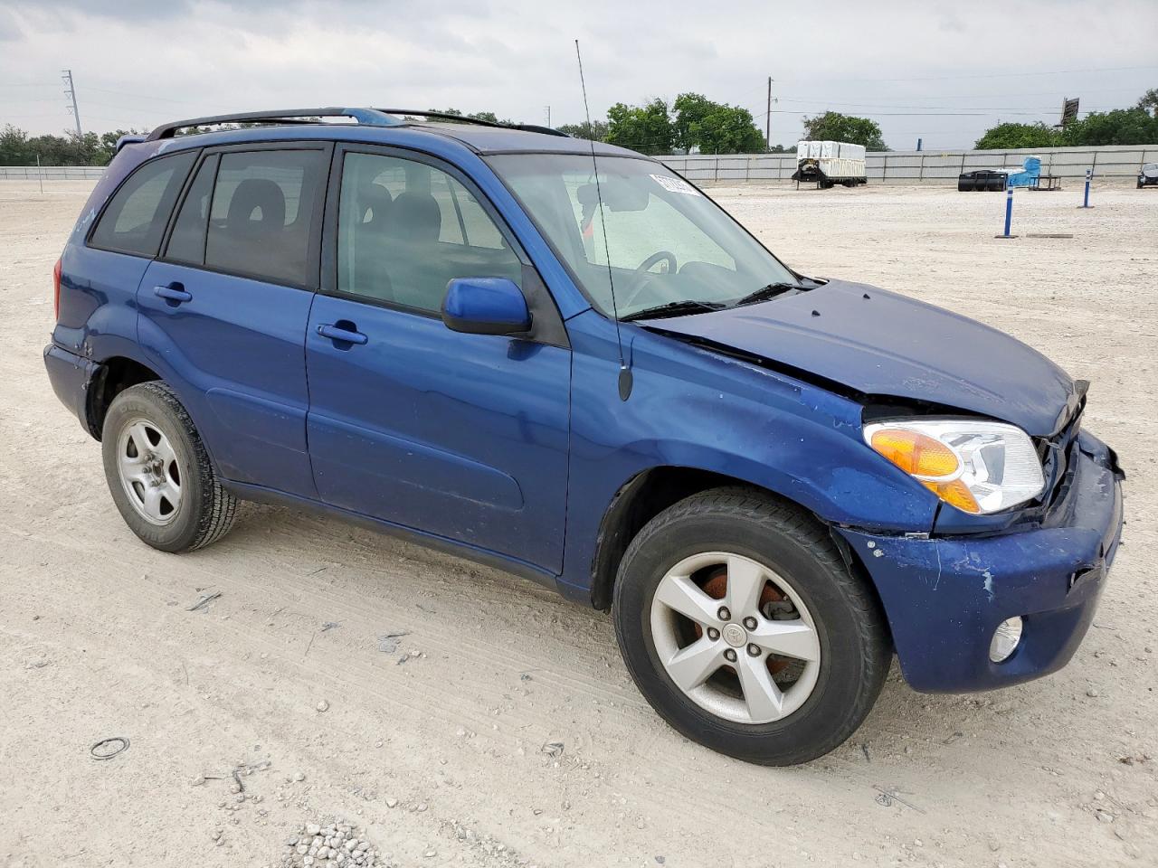 2004 TOYOTA RAV4 photo 7