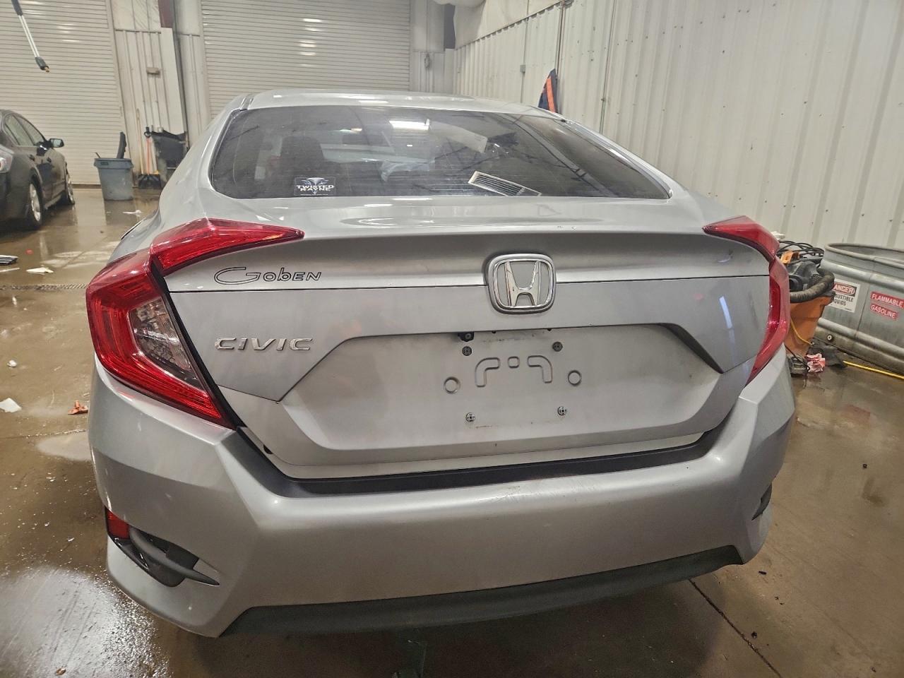 2016 HONDA CIVIC LX photo 6