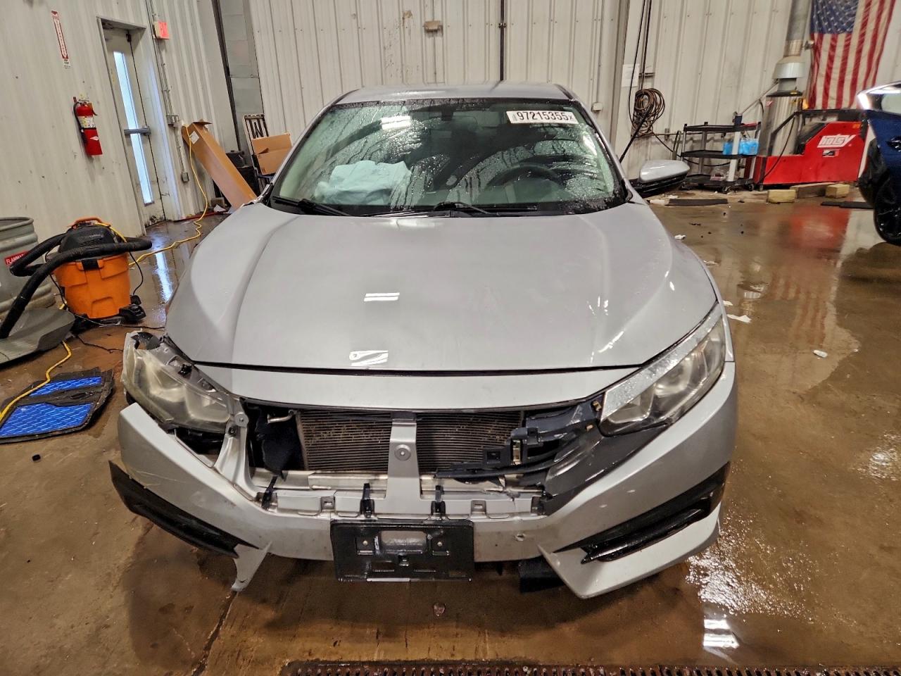 2016 HONDA CIVIC LX photo 5