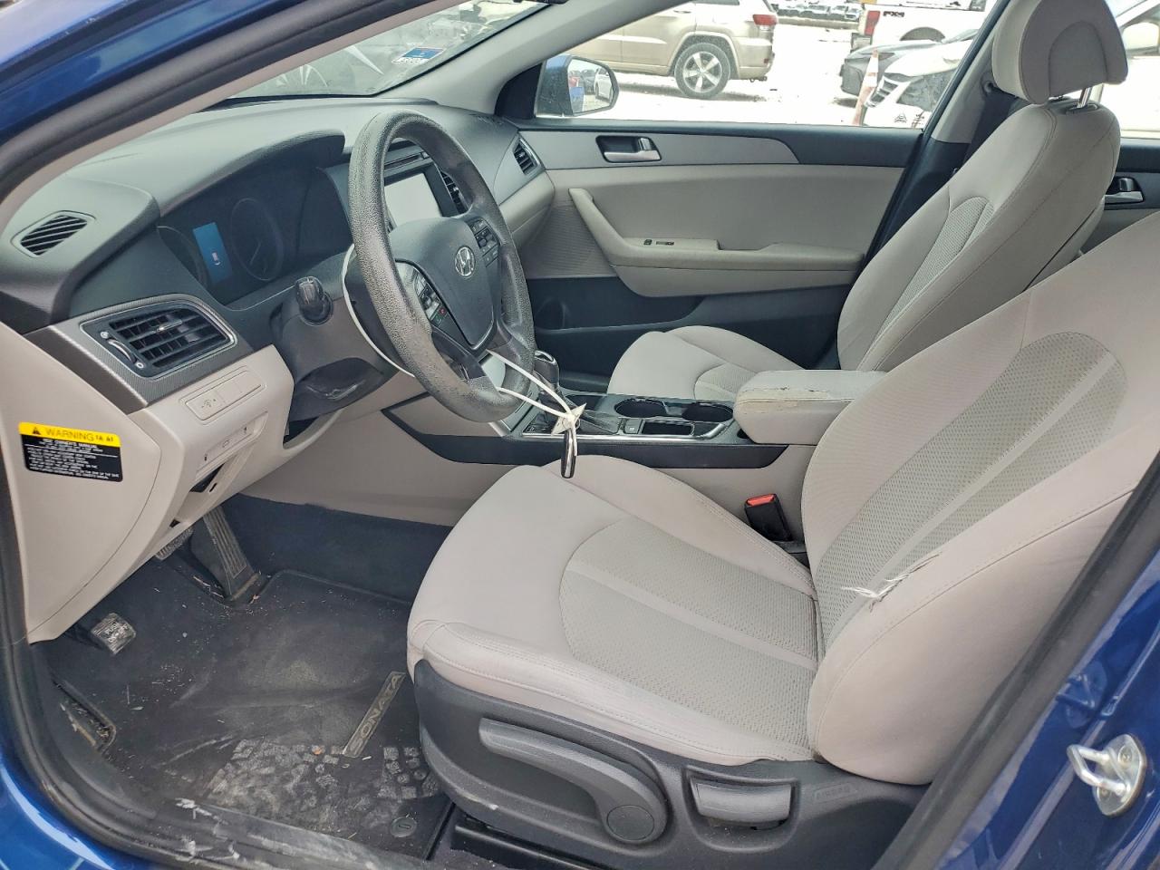 2017 HYUNDAI SONATA SE photo 13