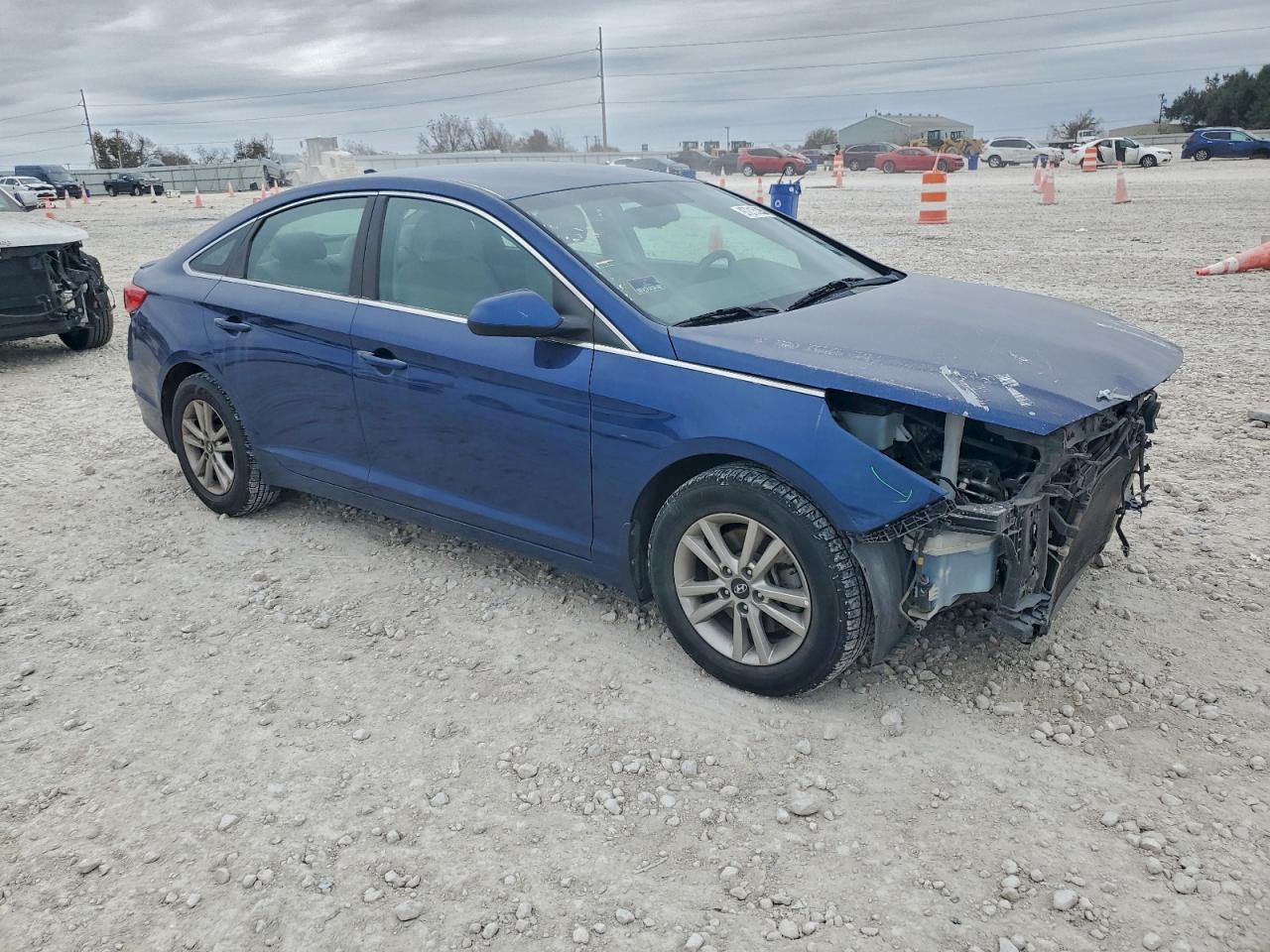 2017 HYUNDAI SONATA SE photo 7
